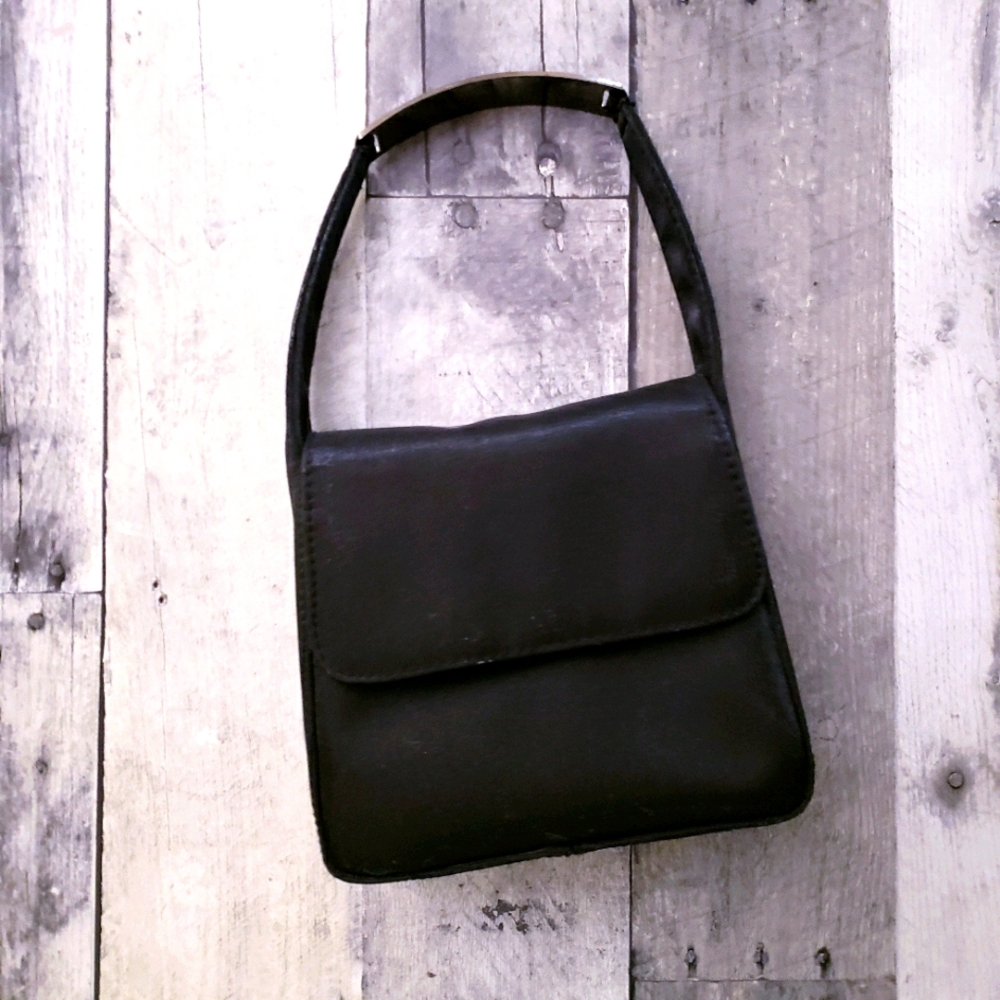 Kenneth Cole Reaction Black Bag w/Metal Handle